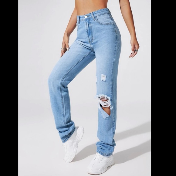 Womens high waisted light wash ripped boyfriend denim jeans new without tags - Picture 6 of 12